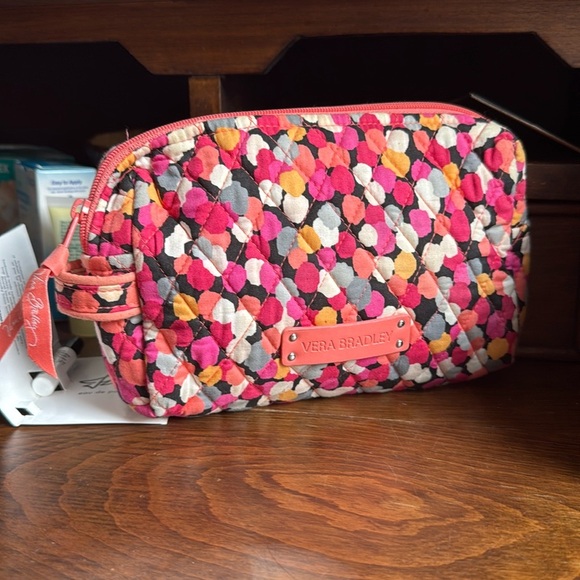 Vera Bradley Handbags - Vera Bradley makeup cosmetics travel bag